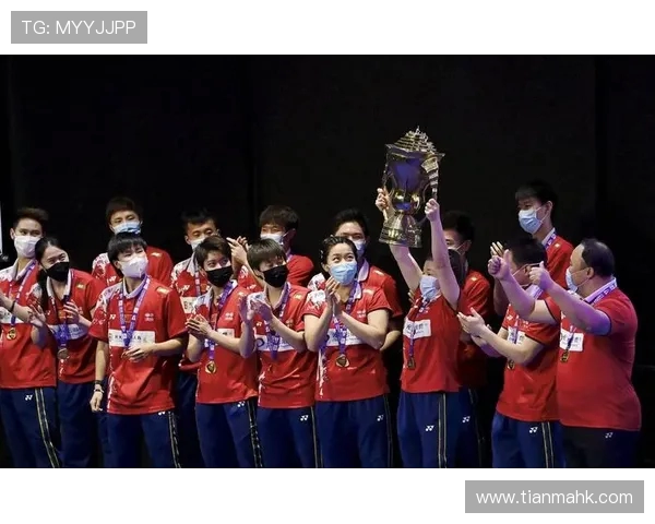 西安羽毛球队与深圳羽毛球队赛后复盘分析配合策略与表现总结 西安羽毛球队与深圳羽毛球队赛后复盘分析配合策略与表现总结