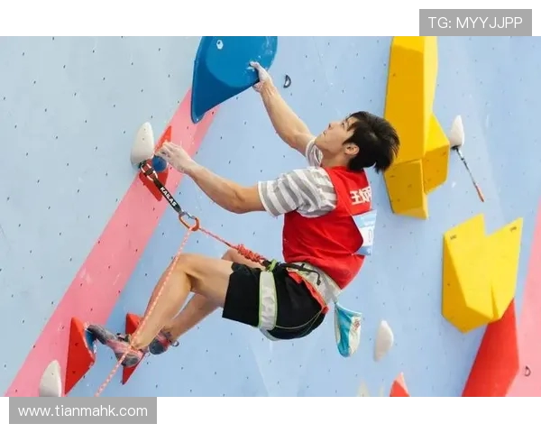 重庆攀岩队以85分稳居马拉松大满贯积分榜首位引发关注