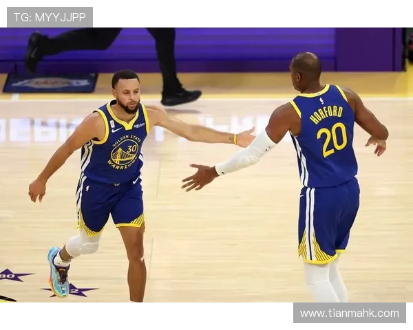 今日NBA勇士与掘金精彩对决回放分析及赛后点评