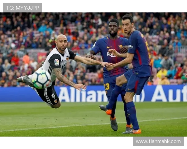 巴伦西亚与巴萨对决前瞻分析及双方近期状态评估 巴伦西亚与巴萨对决前瞻分析及双方近期状态评估