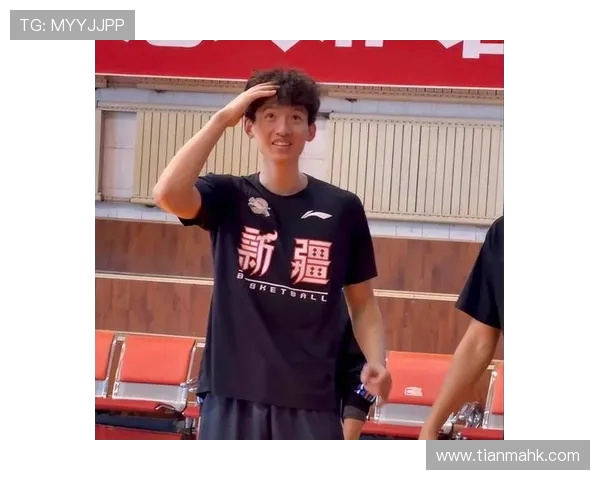 新疆男篮对阵四川队的精彩较量即将上演，谁将赢得这场激烈的篮球对决