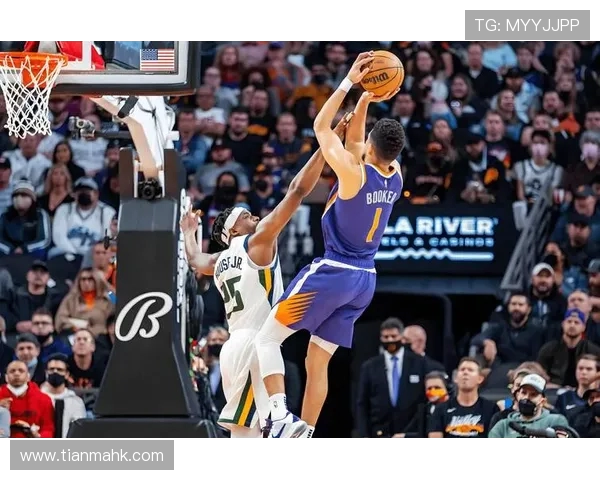 湖人对阵篮网深圳精彩集锦回顾全场高光时刻与精彩瞬间分享