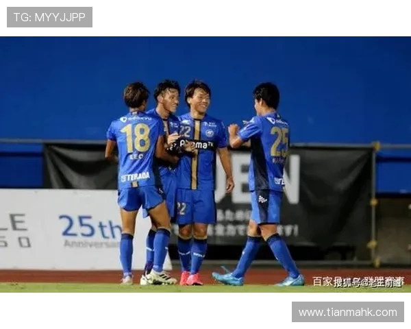 金泽塞维主场迎战福冈队全力争胜展现球队实力与决心