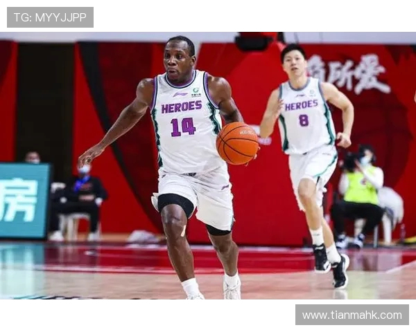 广州街舞队如何通过区域防守创新提升团队竞争力与战术灵活性