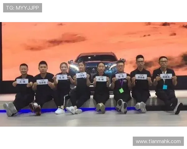 成都与杭州极限运动队赛后复盘团队协作的成功与不足分析