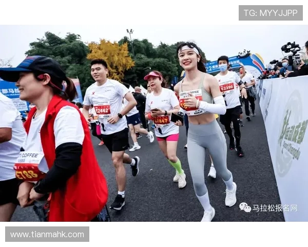 杭州攀岩队在马拉松大满贯中的个人能力展现与团队协作分析